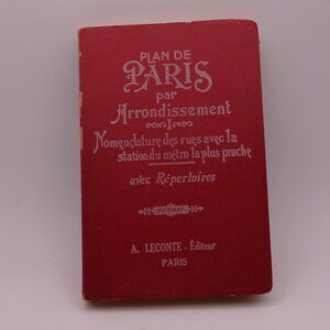 Vintage Plan de Paris par Arrondissement A. LECONTE Paris Travel Guide Book